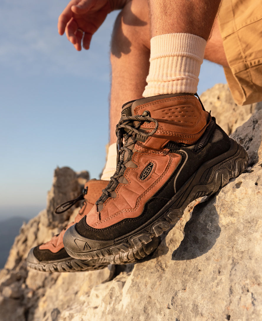 Men's Targhee IV Waterproof Hiking Boot Sea Turtle/Roasted Pecan / Keen
