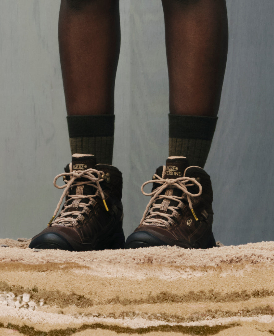 Women's Targhee IV Waterproof Hiking Boot x Hikerkind Dark Earth/Dark Earth / Keen