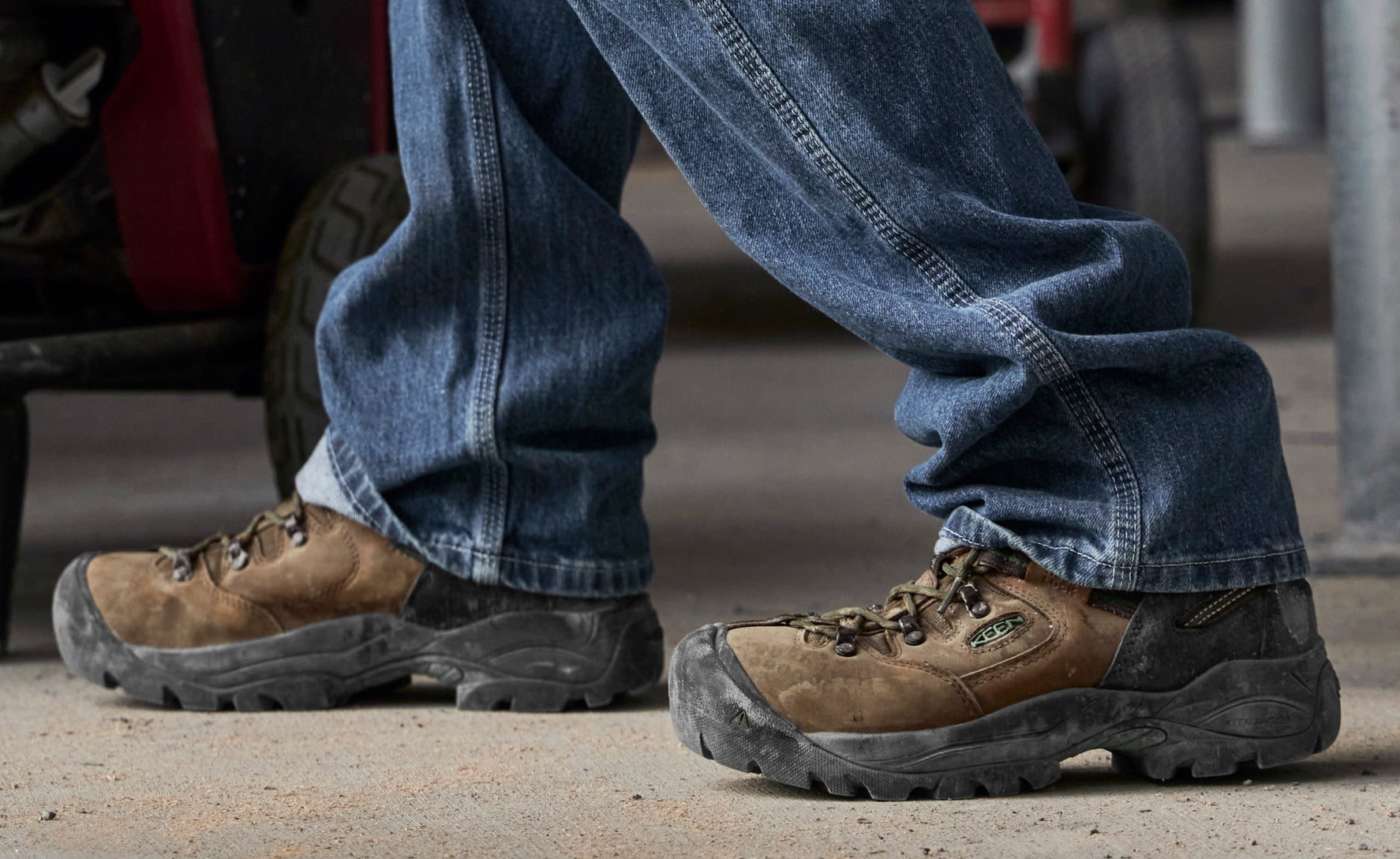 Men's Pittsburgh Energy 6" Waterproof Boot (Carbon Toe) Cascade Brown/Greener Pastures / Keen