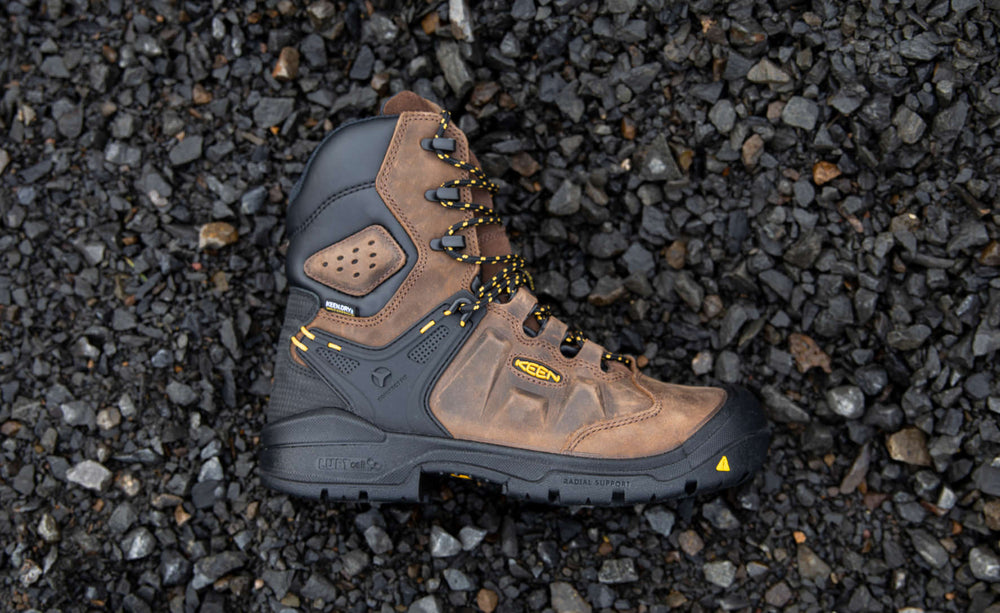 Men's Dover 8" Waterproof Boot (Carbon Toe) Dark Earth/Black / Keen