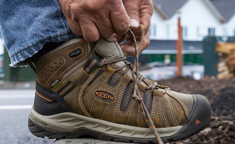 Men's Flint II Waterproof Mid (Soft Toe) Black Olive/Brindle / Keen