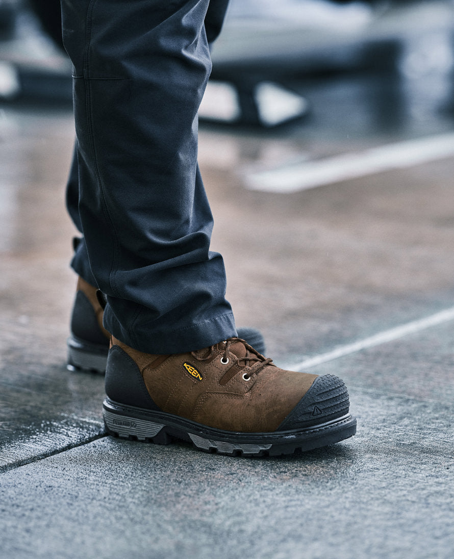 Men's Camden 8" Insulated Waterproof Boot (Carbon Toe) Leather Brown/Black / Keen