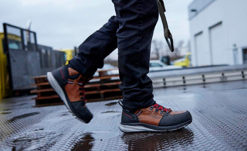 Men's Red Hook Waterproof Boot (Carbon Toe) Tobacco/Black / Keen
