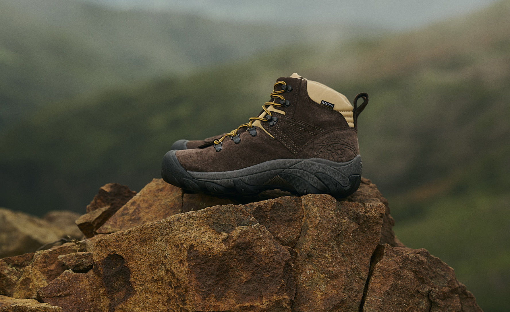 Men's Pyrenees Waterproof Hiking Boot x Mountain Research Mountain Research Brown / Keen