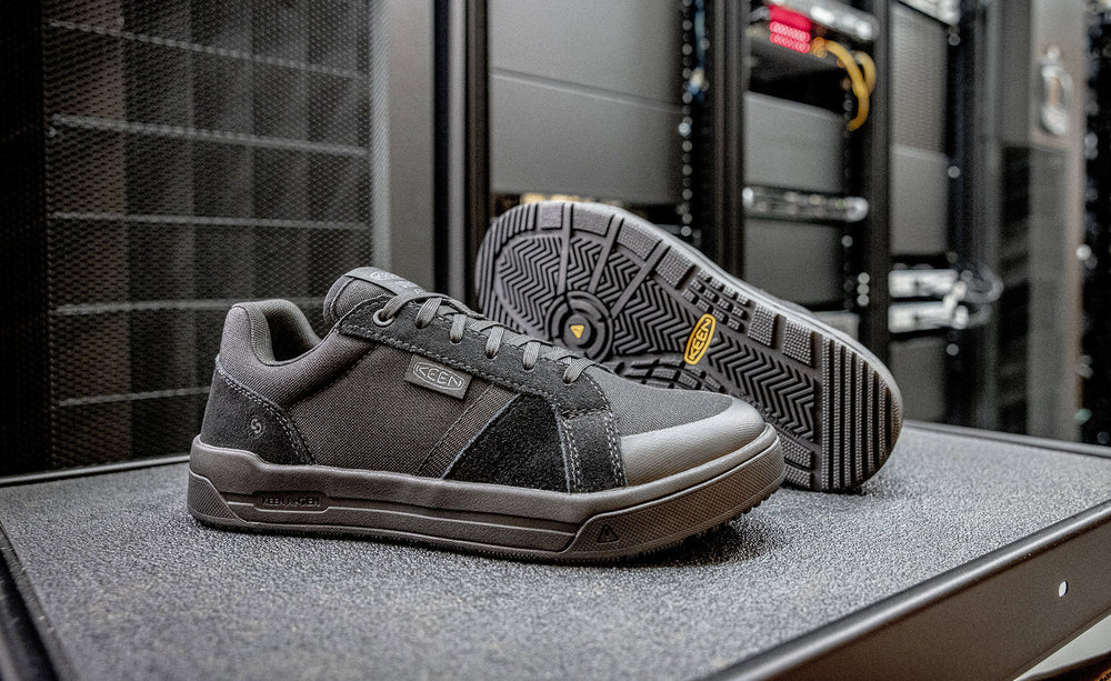 Men's Kenton ESD Work Shoe (Soft Toe) Black/Black / Keen