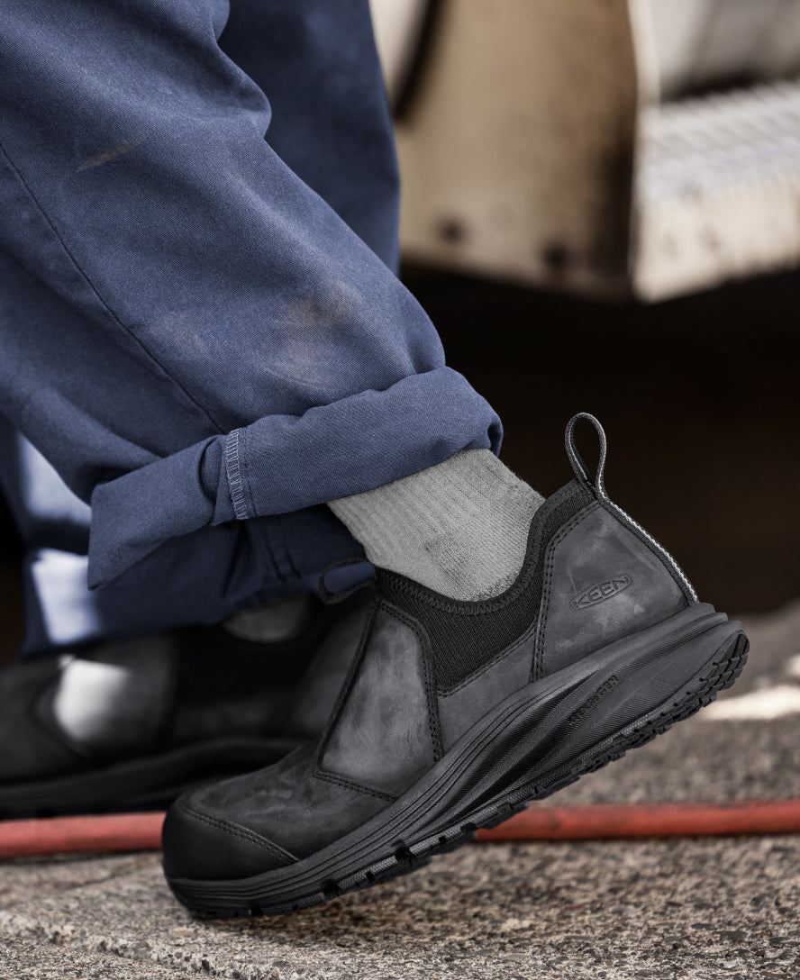 Men's Vista Energy+ Shift ESD (Carbon Toe) Coffee Bean/Black / Keen
