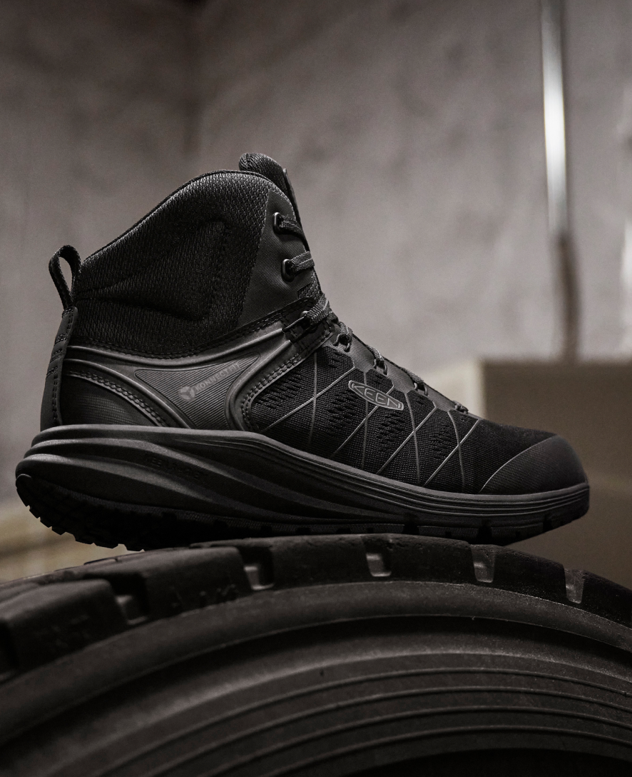 Men's Vista Energy Mid INT MET (Carbon Toe) Black/Raven / Keen