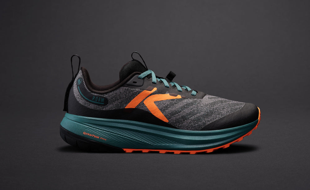 Men's Roam Trail Running Shoe Black/Orange Peel / Keen