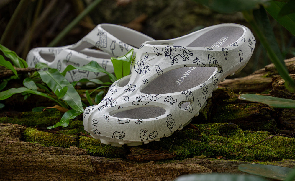 All Gender Shanti Arts Clog x Us 4 IRIOMOTE Us 4 Iriomote / Keen