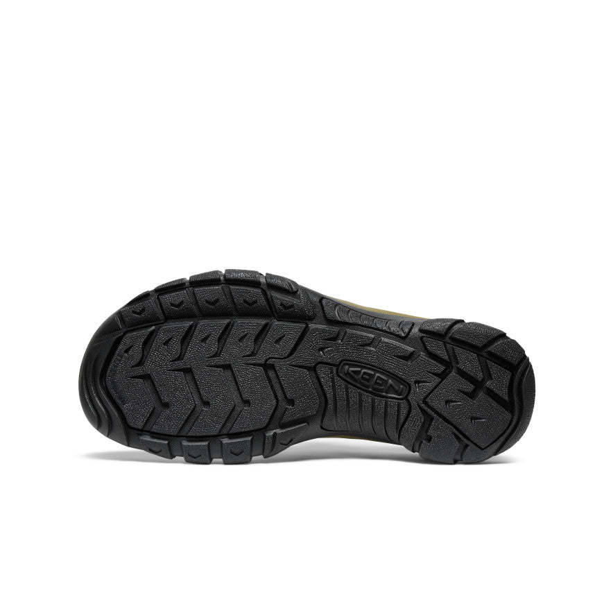 Men's Newport Retro Sandal x Études Studio Etudes Olive / Keen
