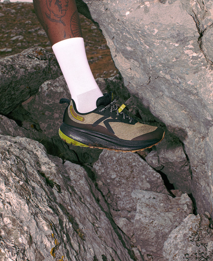 Men's Roam Trail Running Shoe Magnet/Burnt Brick / Keen