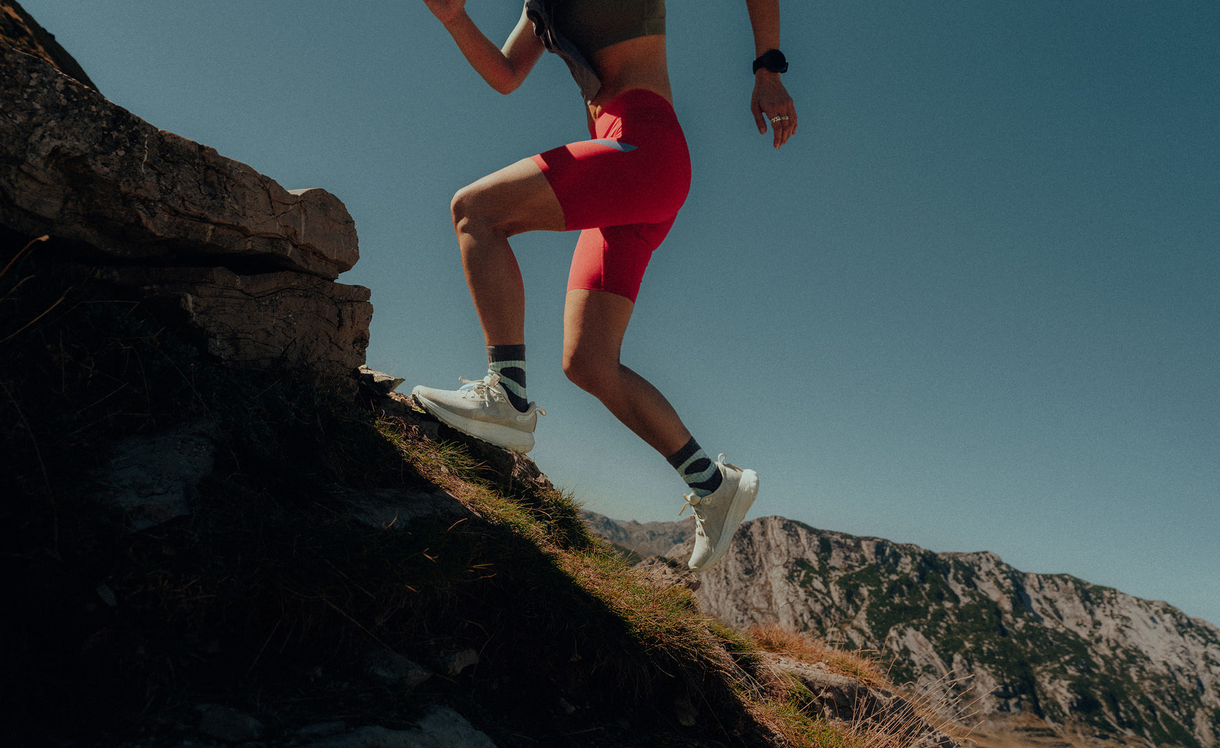 Women's Roam Trail Running Shoe Star White/Vapor / Keen