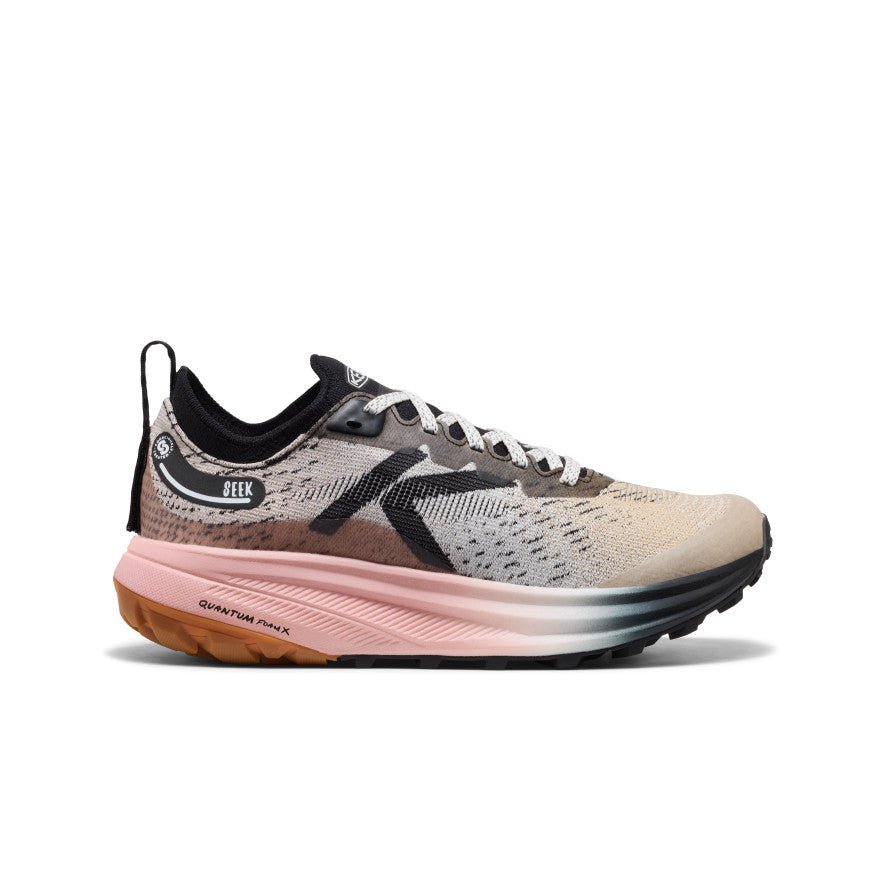 Women's Seek Trail Running Shoe Black/Sunset Sand / Keen