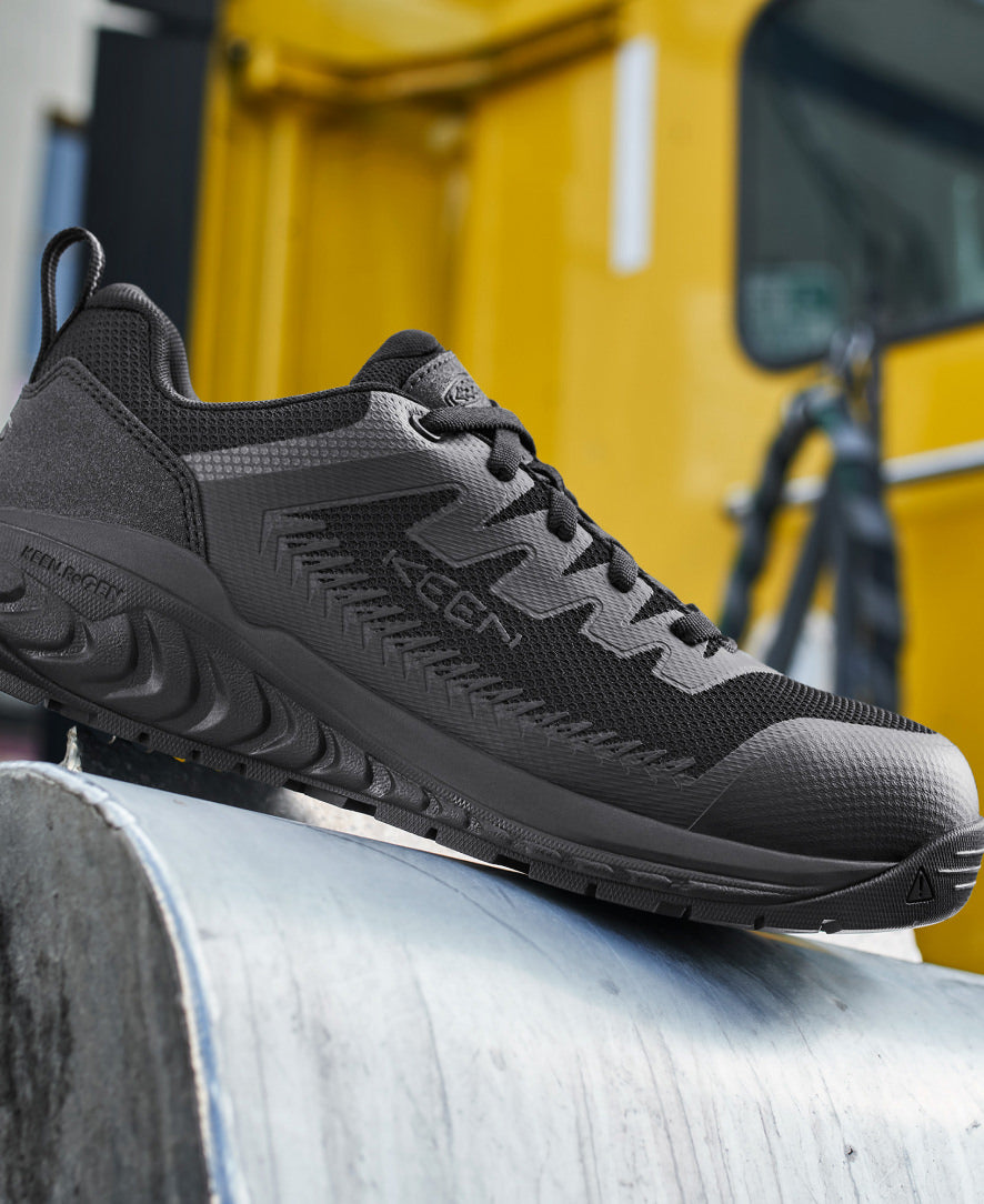 Women's Arvada ESD Work Sneaker (Carbon Toe) Black/Black / Keen