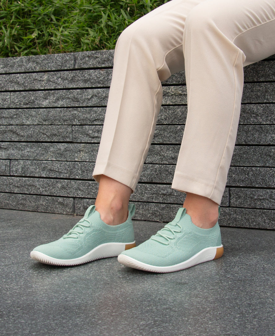 Women's KNX Knit Sneaker Granite Green/Lichen / Keen